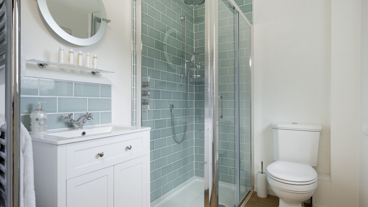 Photo of Bedroom in Moreton-in-Marsh