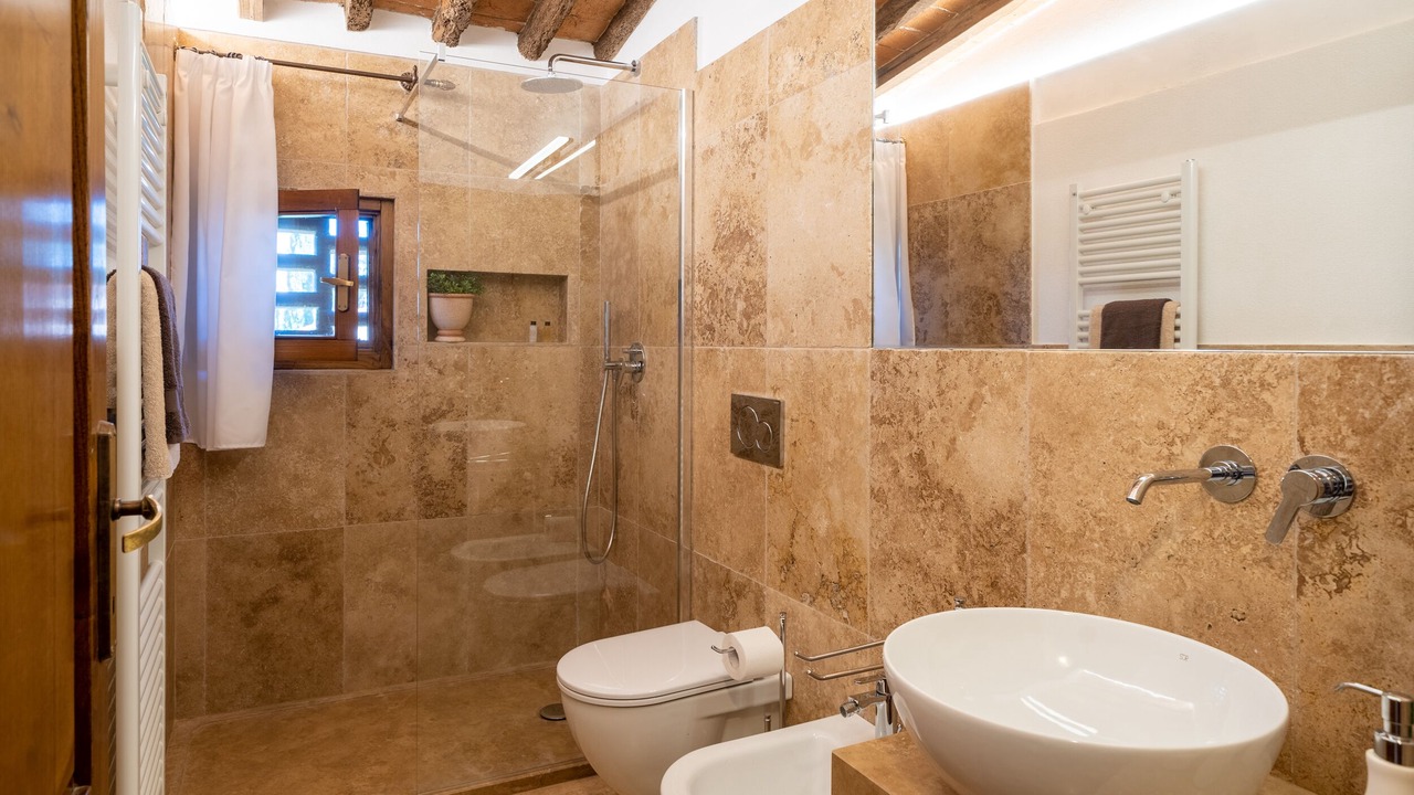 Photo of Bathroom in Peccioli