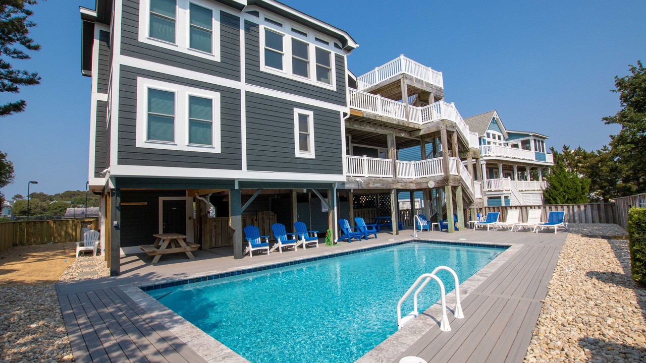 Photo of Outdoor in Corolla Light
