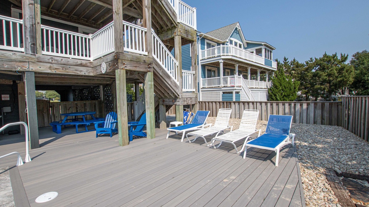 Photo of Patio Balcony in Corolla Light