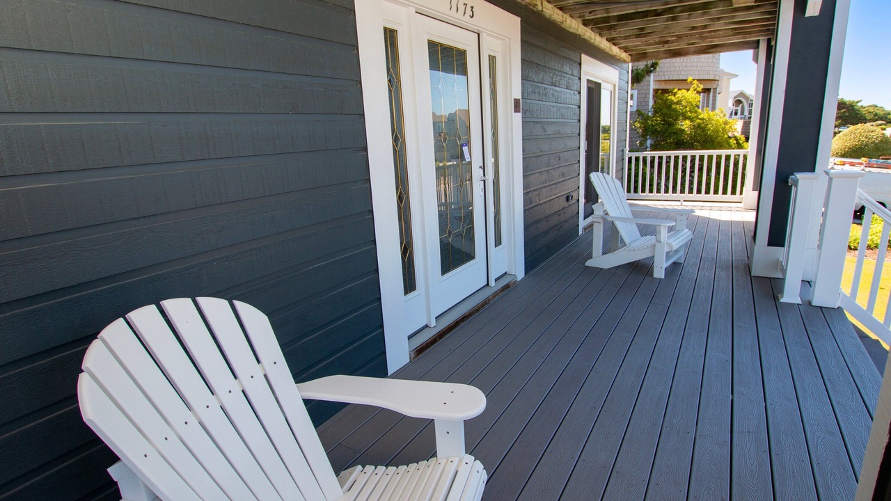 Photo of Patio Balcony in Corolla Light