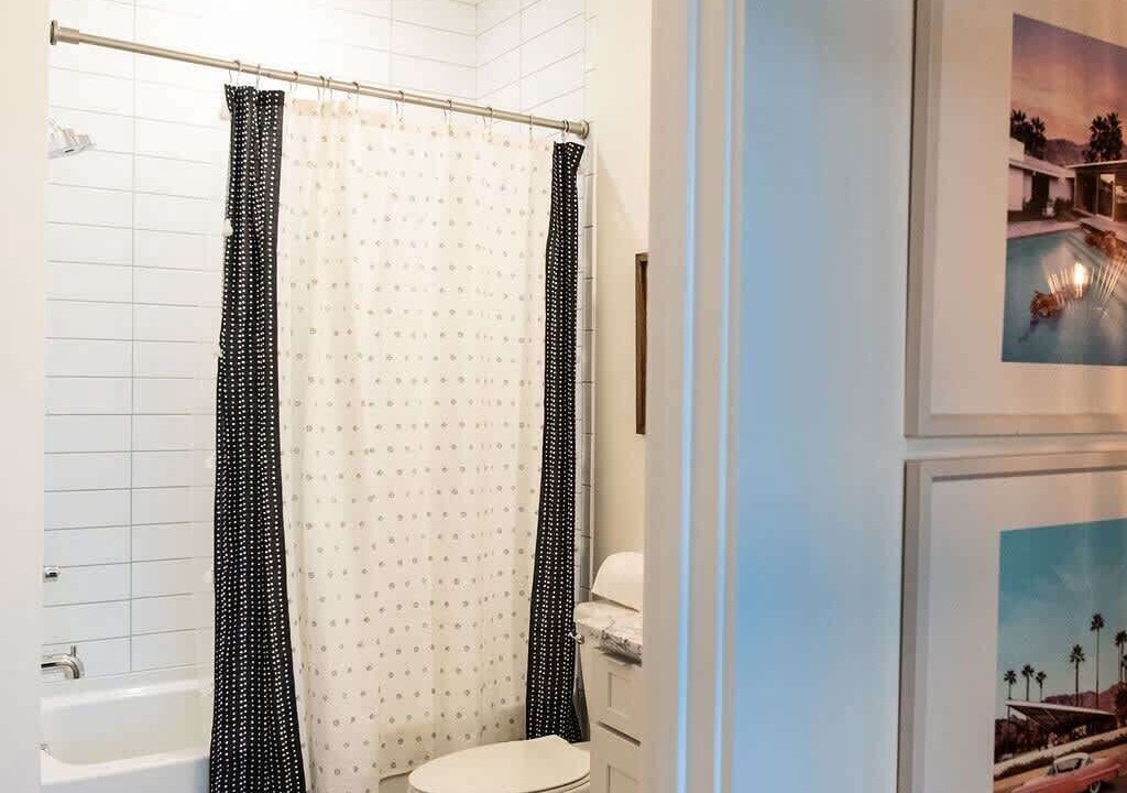 Photo of Bathroom in Hillsboro West End