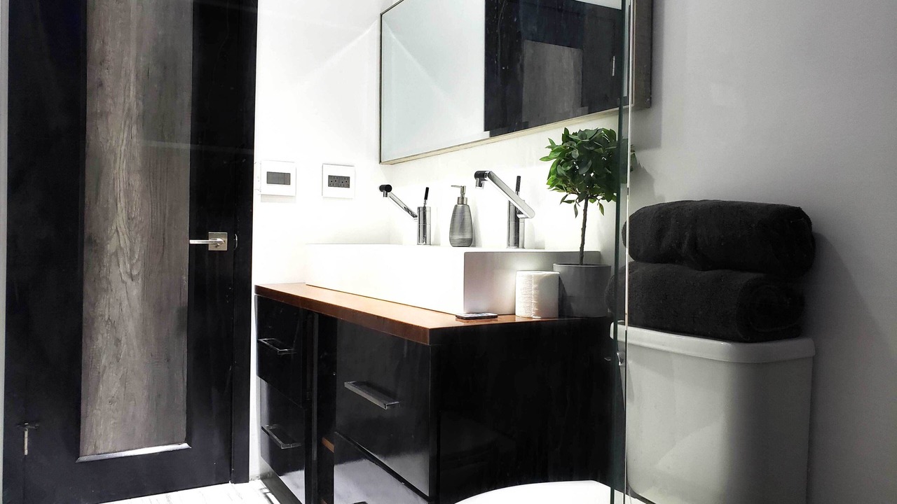 Photo of Bathroom in Cervera Kiriakides