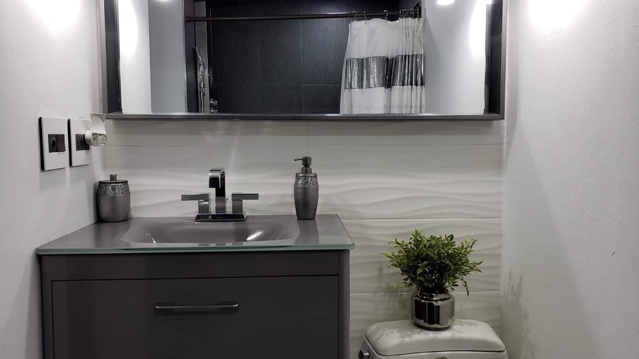 Photo of Bathroom in Cervera Kiriakides