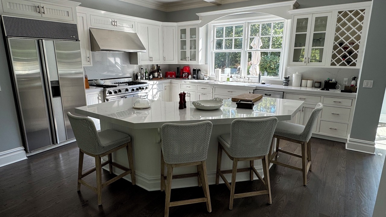Photo of Kitchen in East Hampton