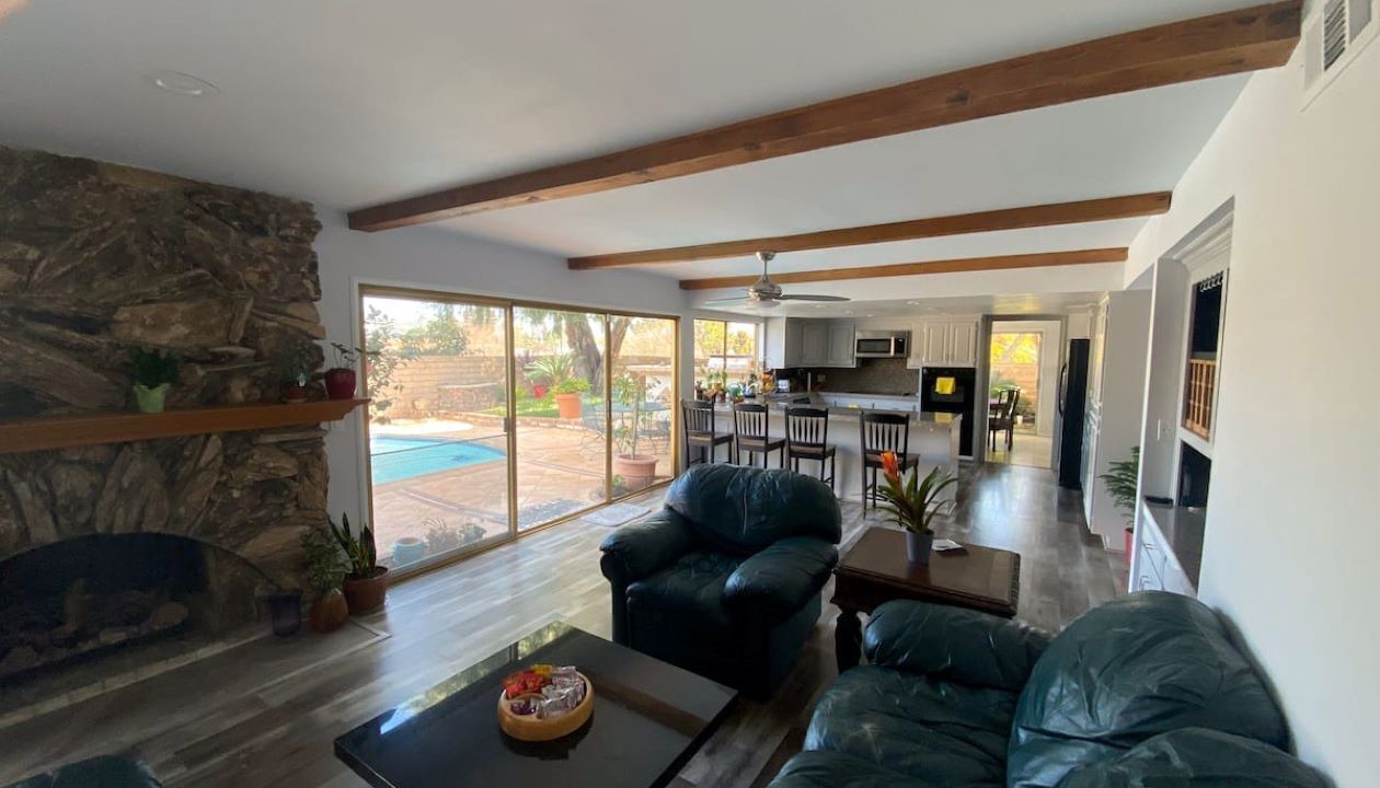Photo of Livingroom in Simi Valley