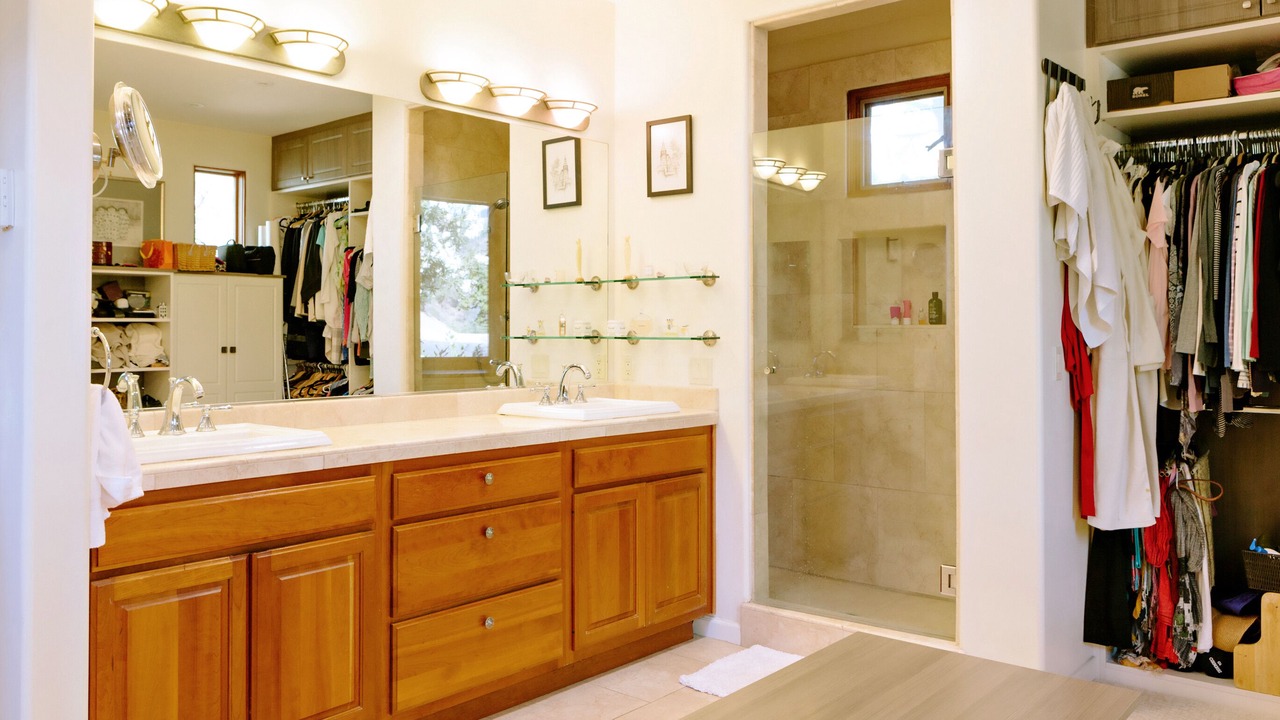 Photo of Bathroom in Vichy Springs