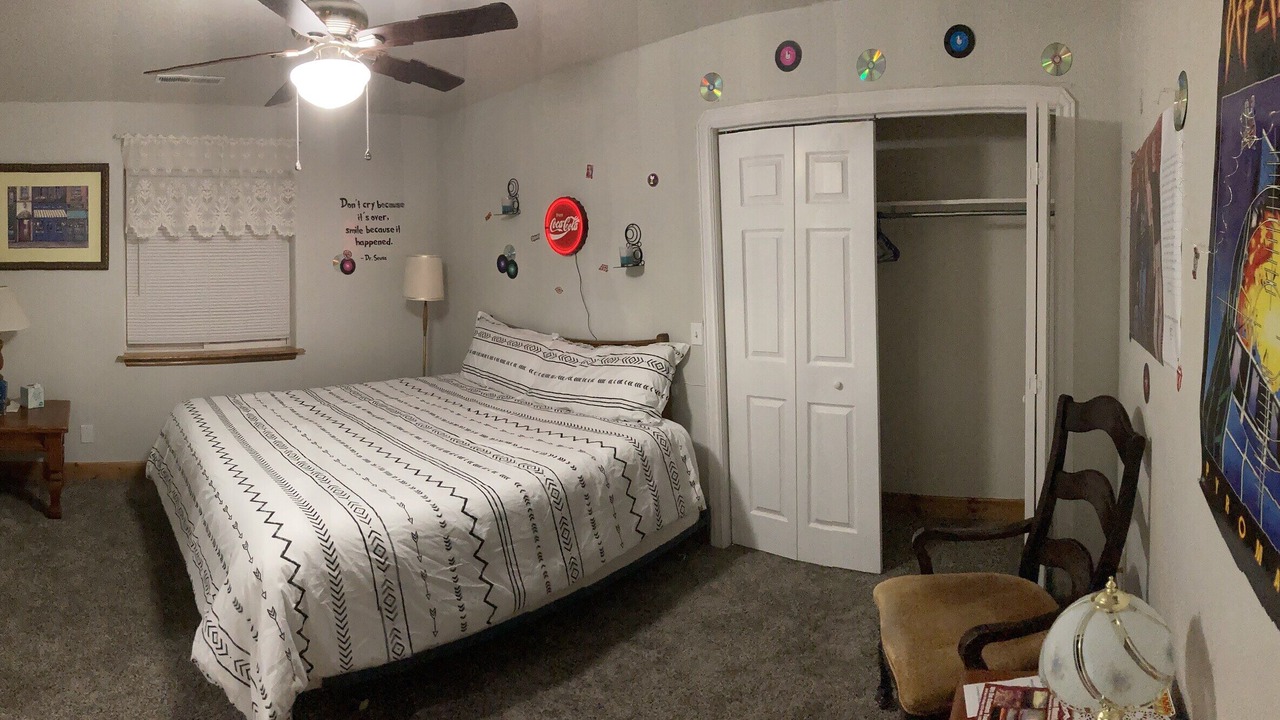 Photo of Bedroom in Hildale