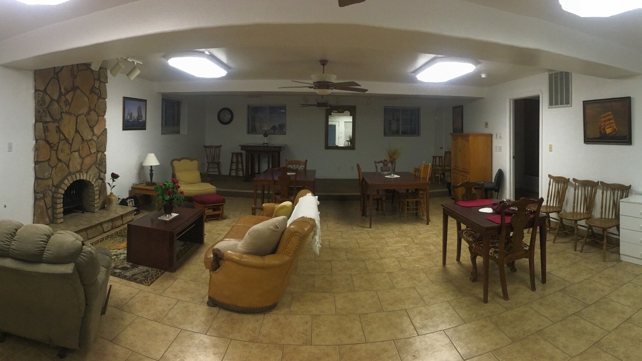 Photo of Livingroom in Hildale
