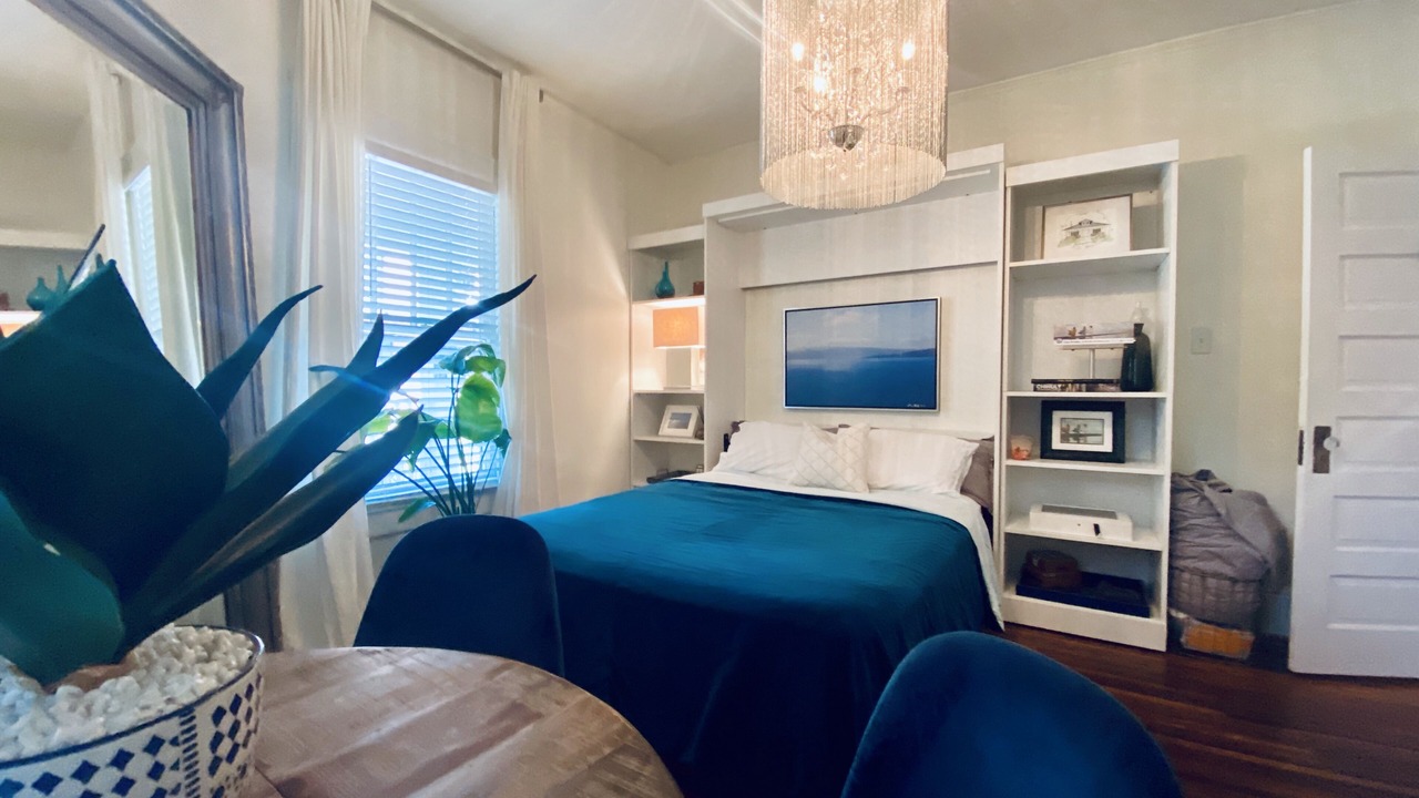 Photo of Bedroom in Plaza Midwood