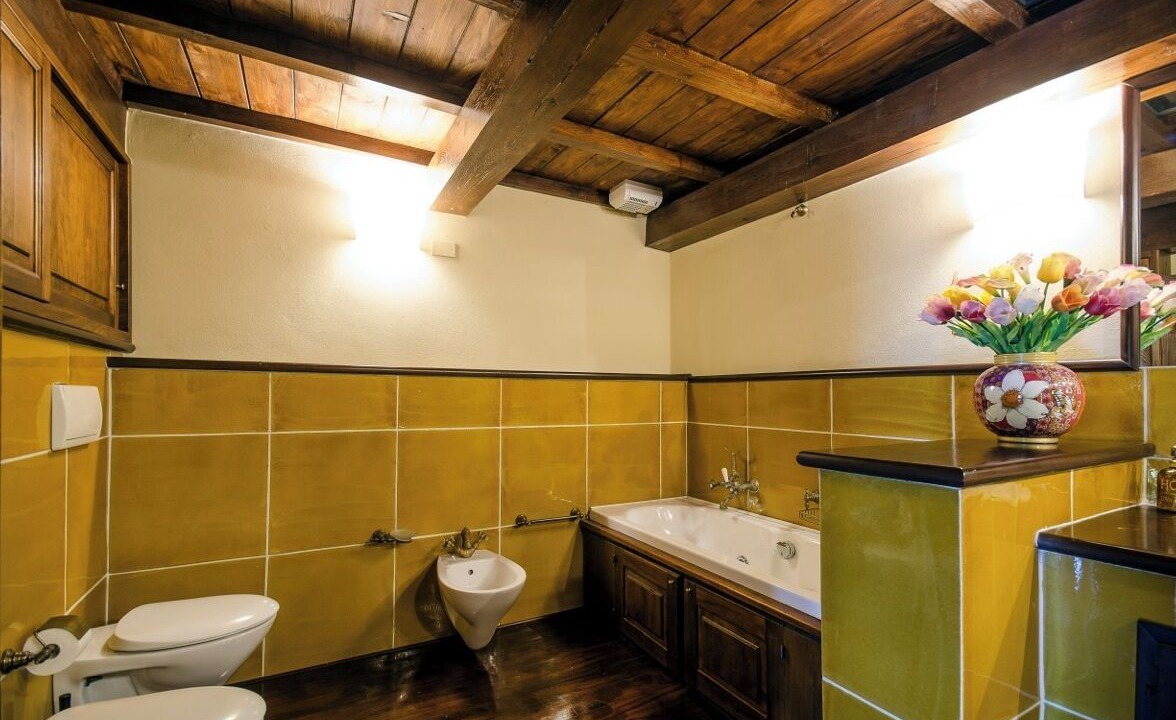 Photo of Bathroom in Polcanto