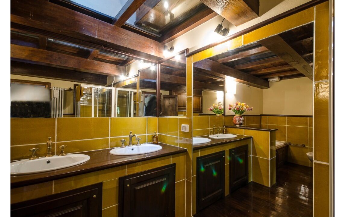 Photo of Bathroom in Polcanto