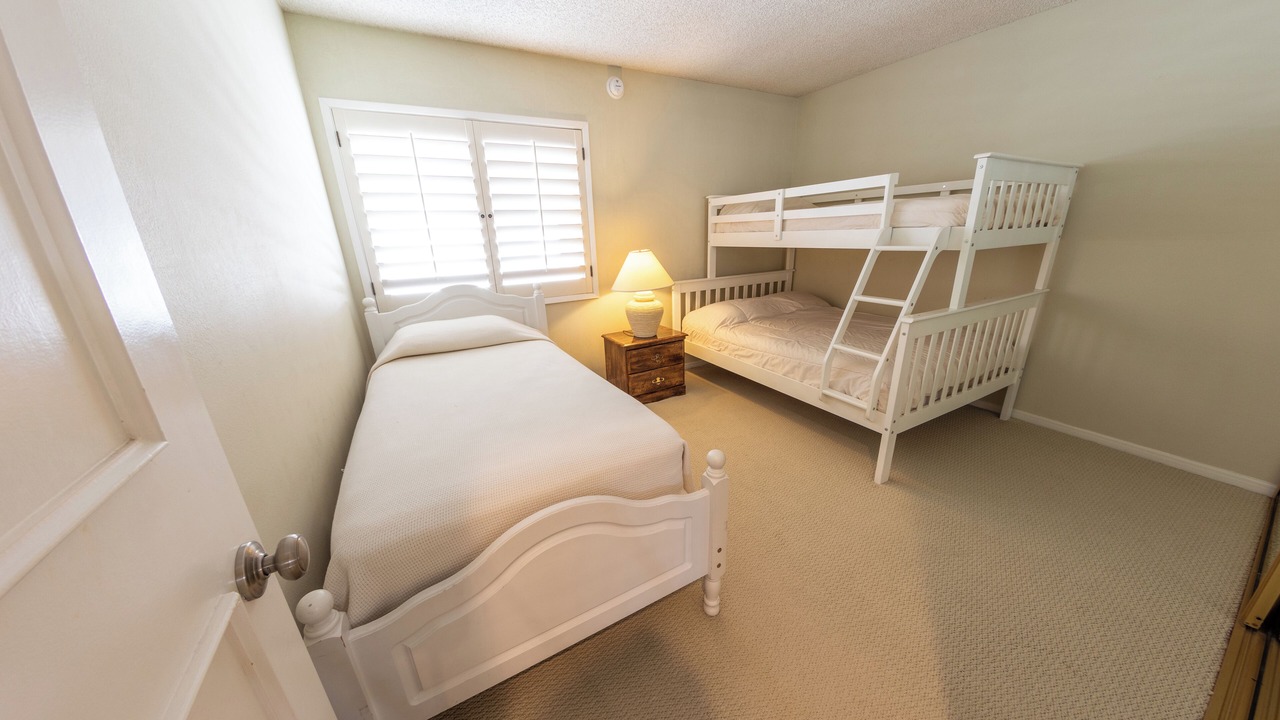 Photo of Bedroom in Hollywood Beach