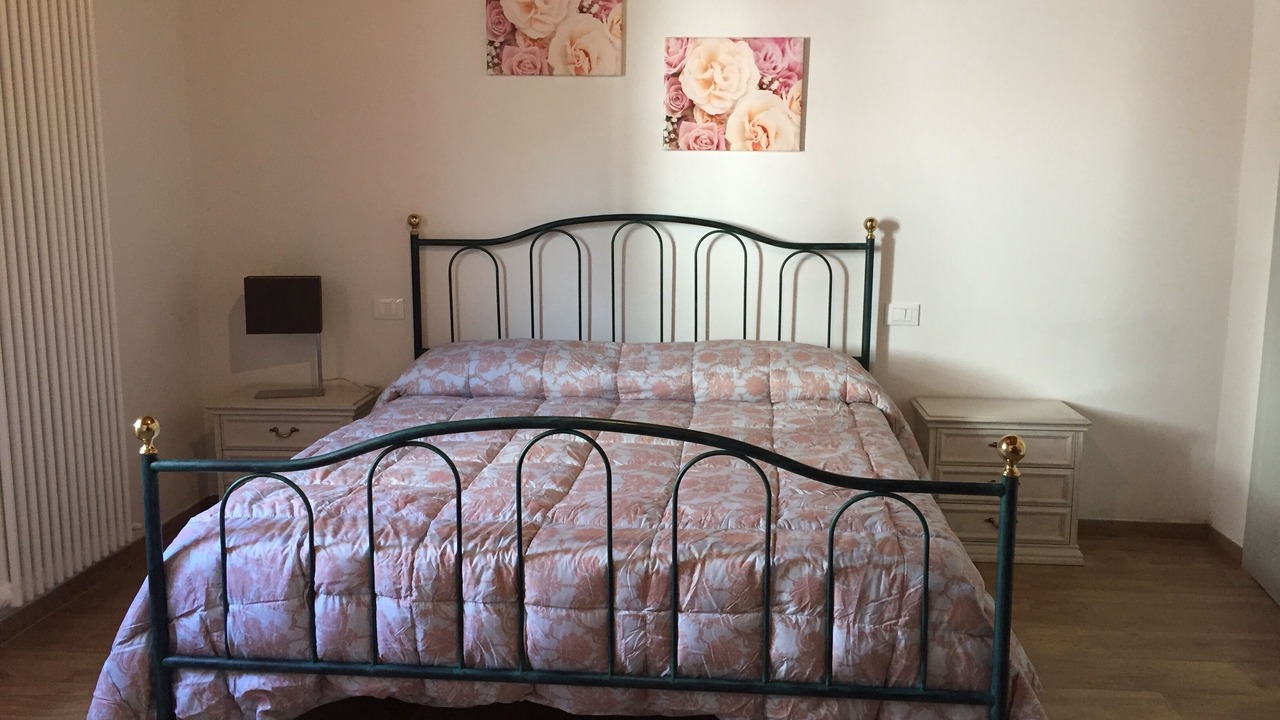 Photo of Bedroom in Volterra