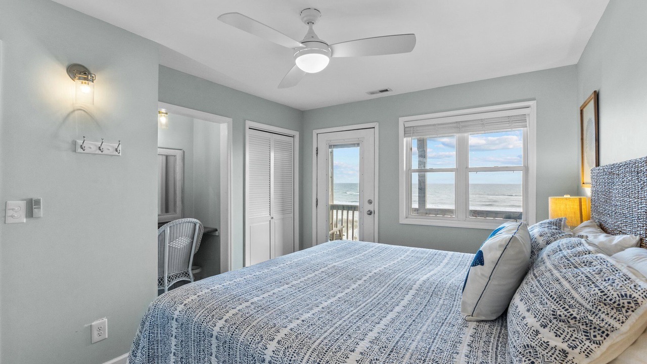 Photo of Bedroom in Emerald Isle