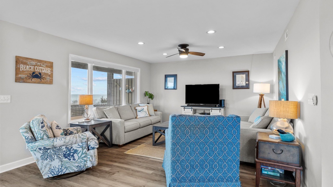 Photo of Livingroom in Emerald Isle