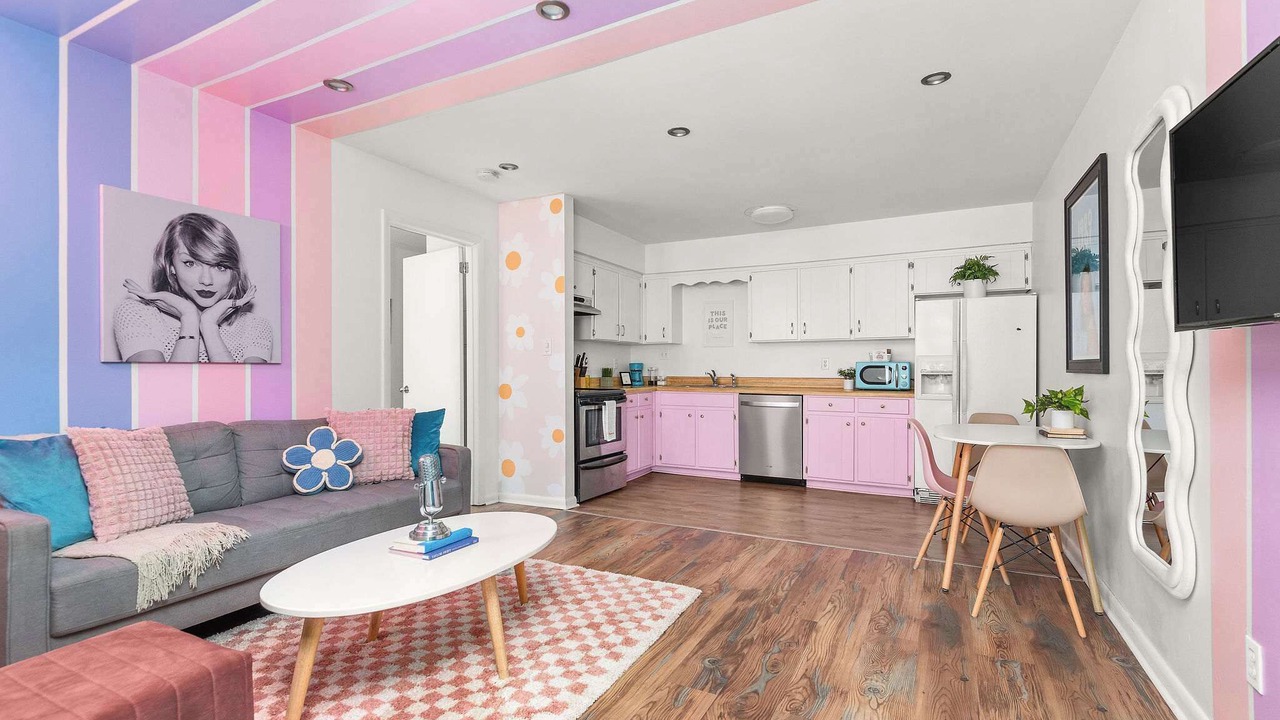 Photo of Bedroom in Music Row