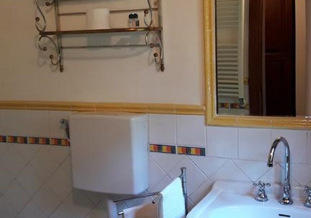 Photo of Bathroom in Torre A Castello