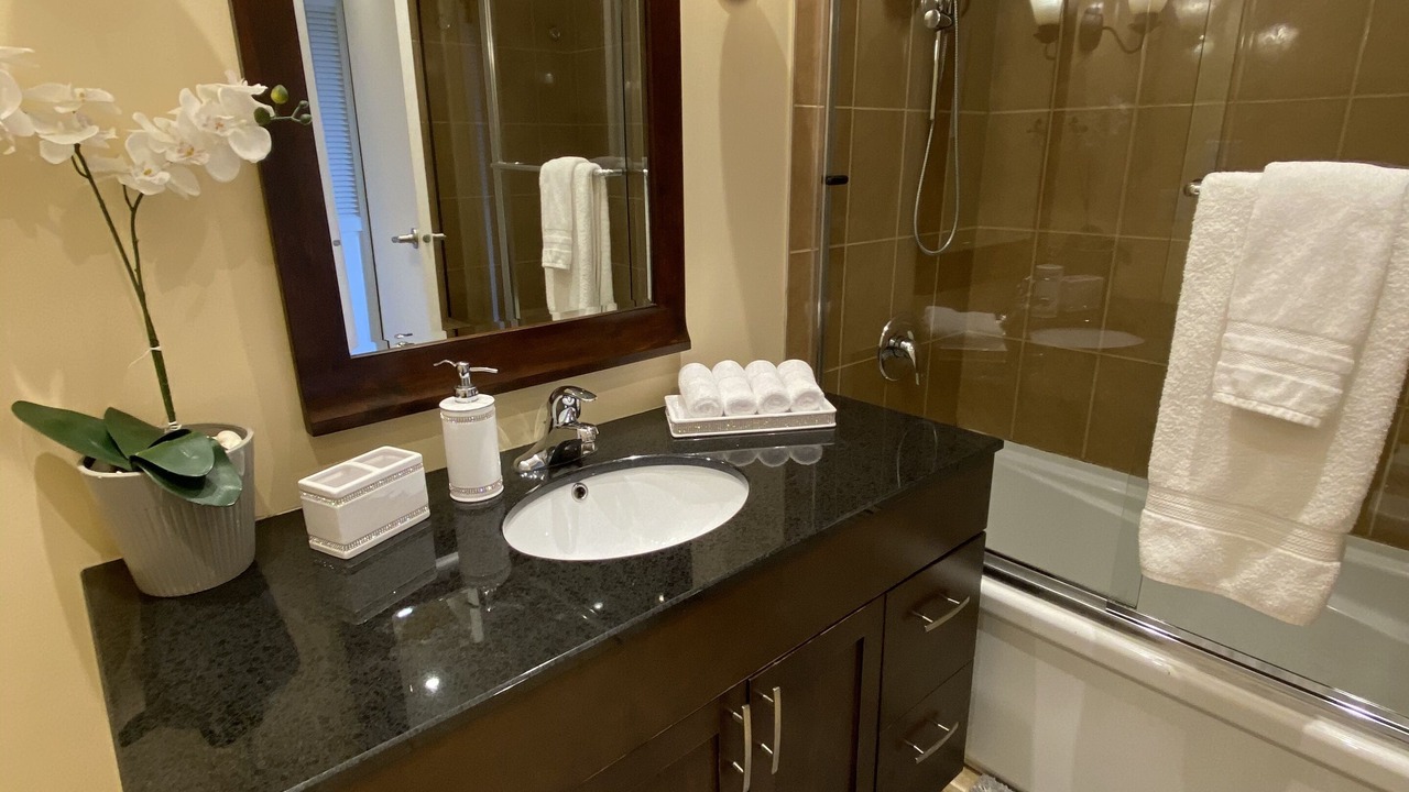 Photo of Bathroom in West Vancouver