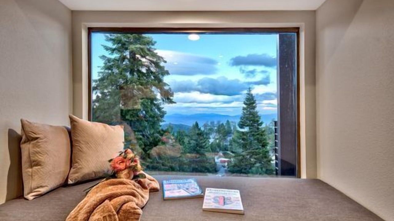 Photo of Bedroom in Tahoe Village