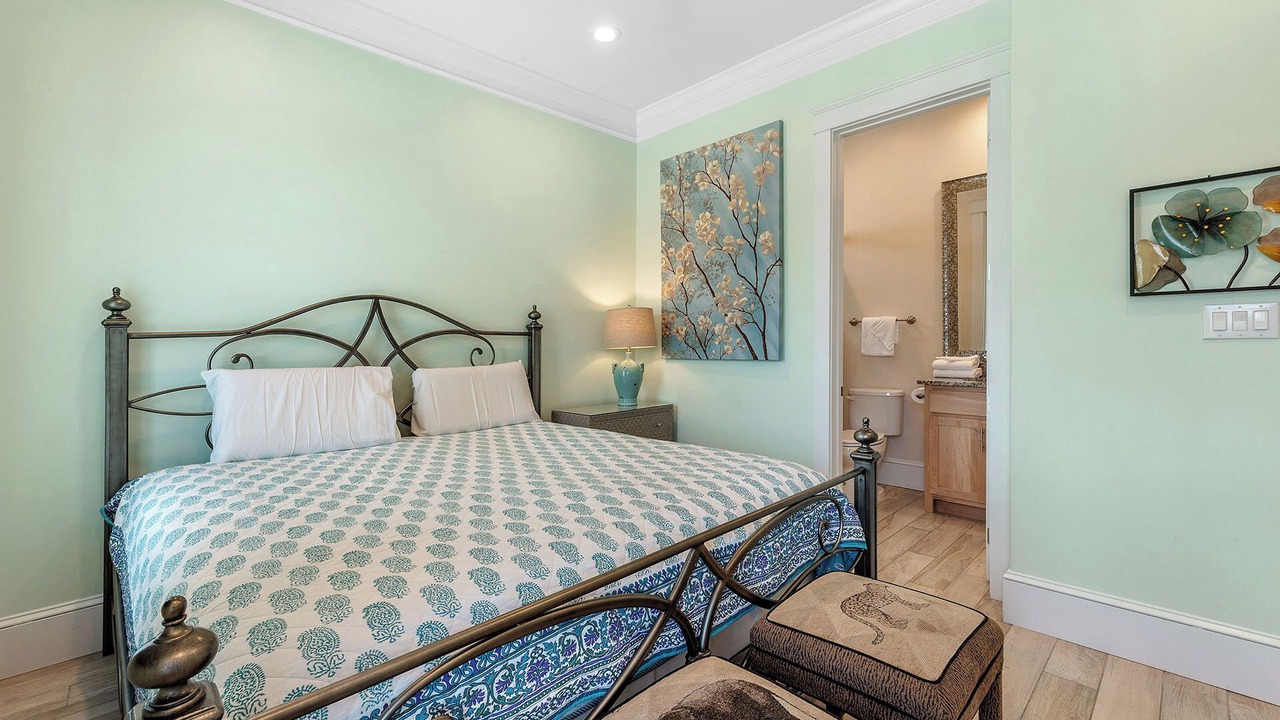Photo of Bedroom in Orange Beach