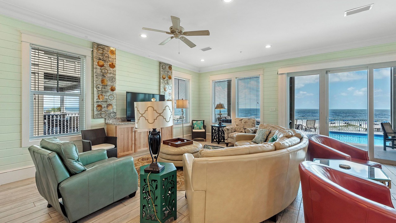 Photo of Livingroom in Orange Beach