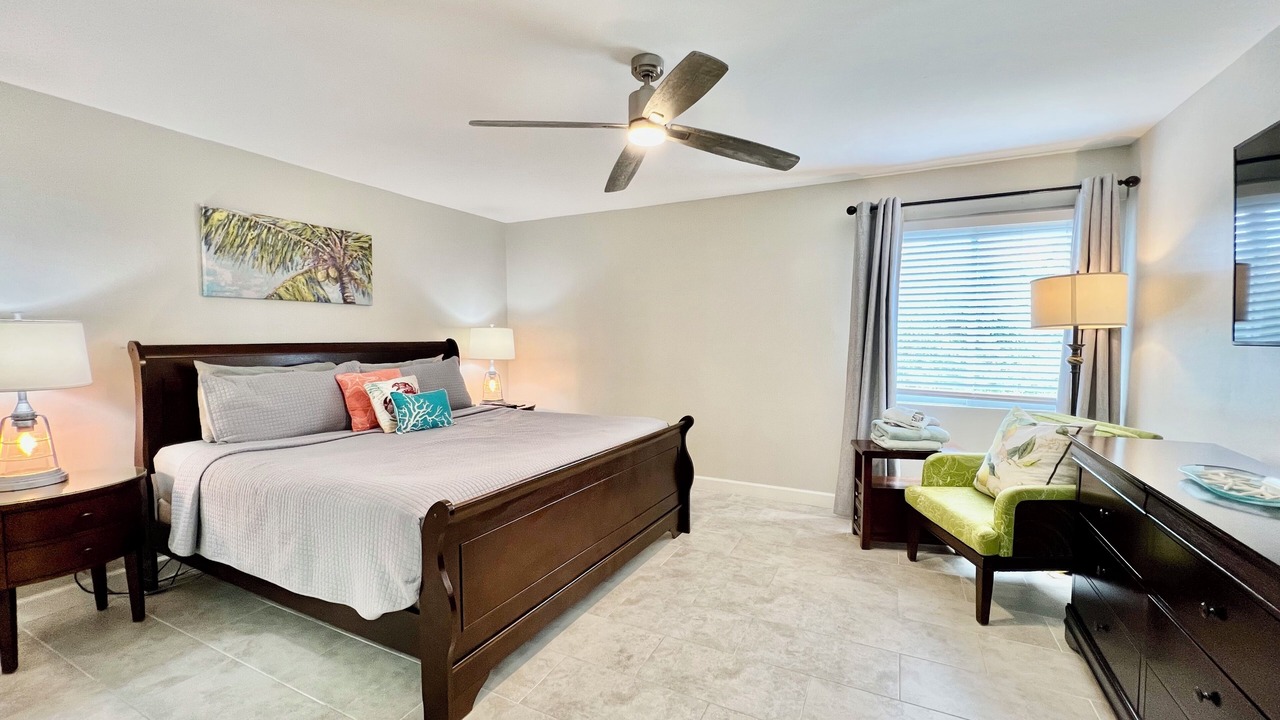 Photo of Bedroom in Red Hook