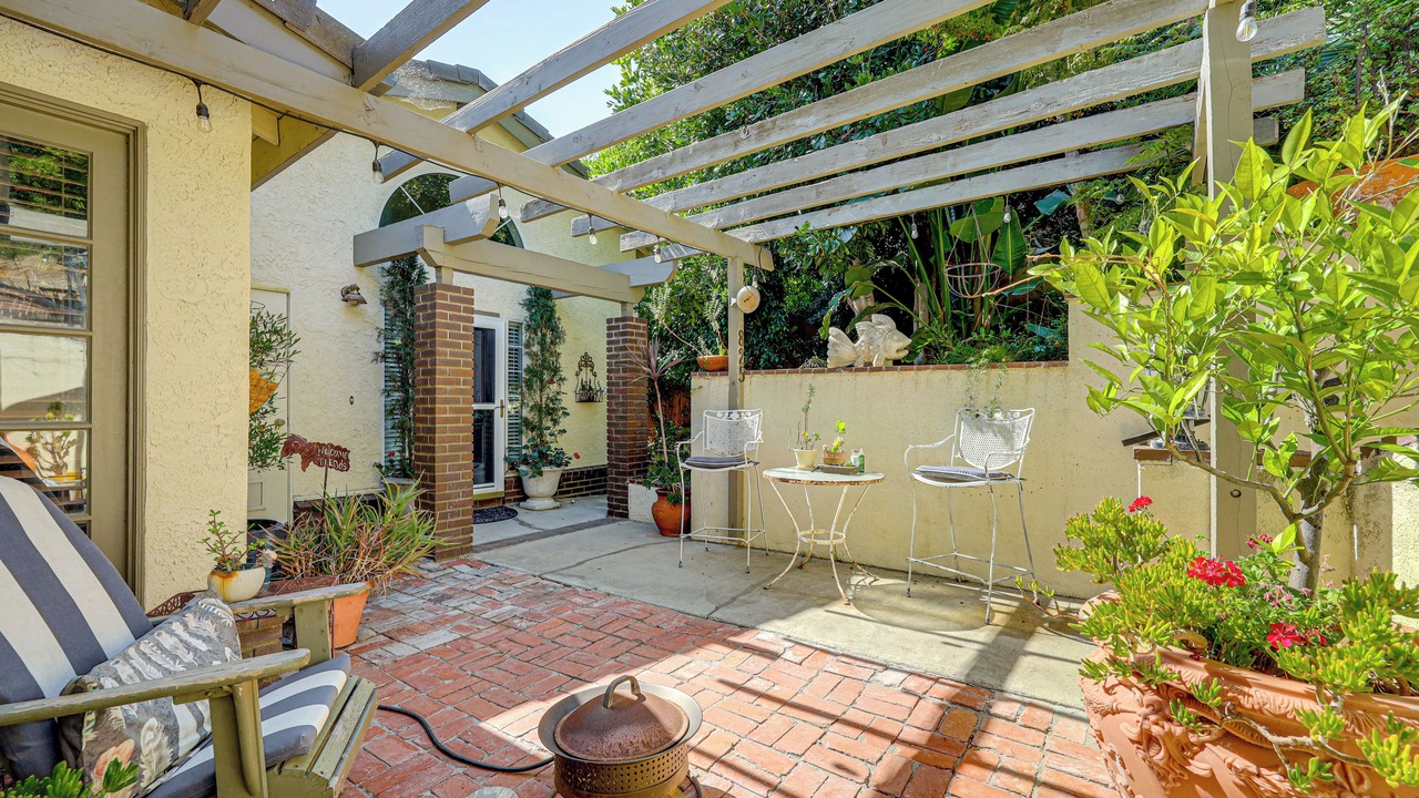 Photo of Patio Balcony in Santa Paula