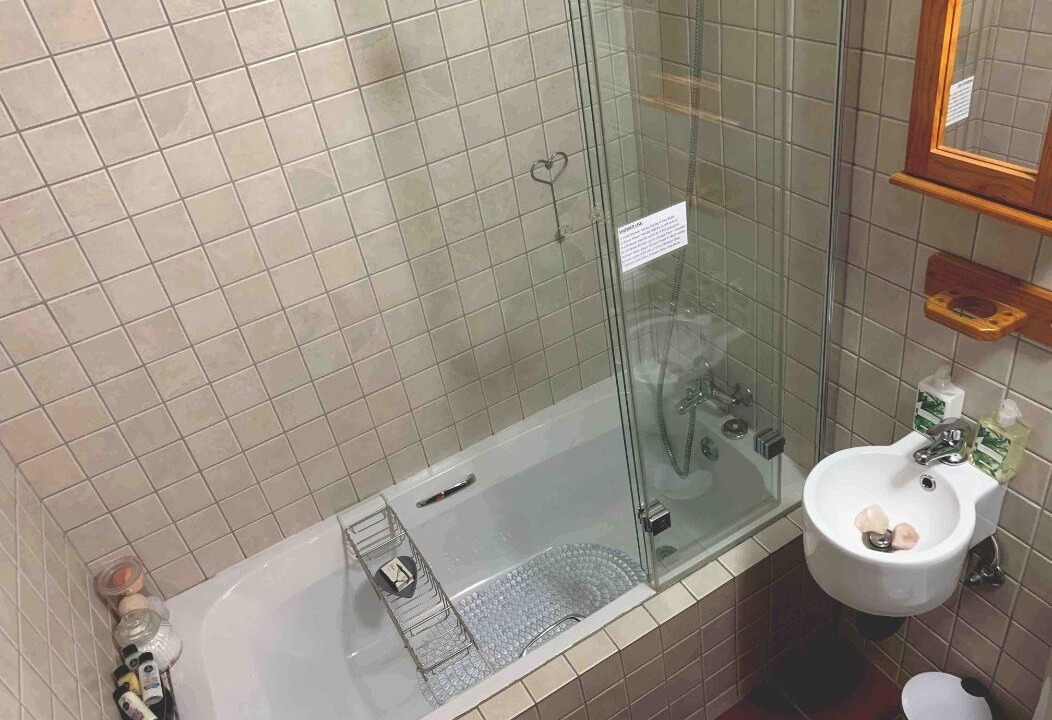 Photo of Bathroom in Greater Johannesburg Metropolitan Area