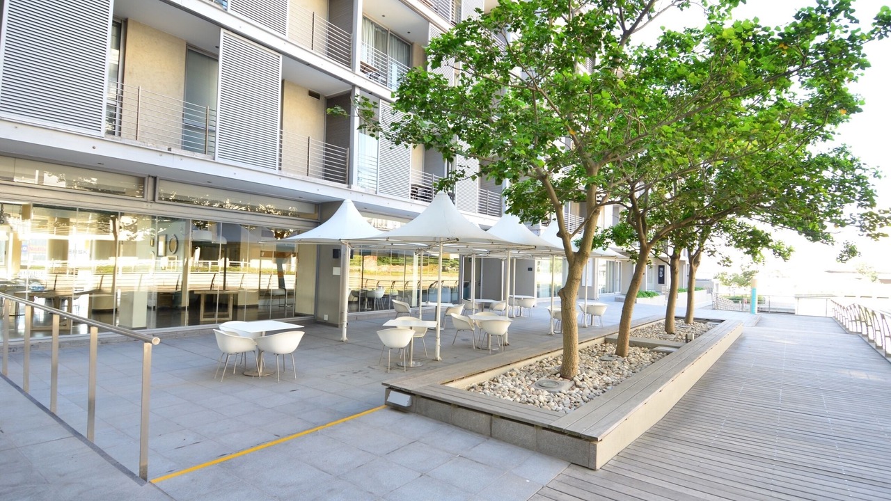 Photo of Outdoor in Victoria and Alfred Waterfront