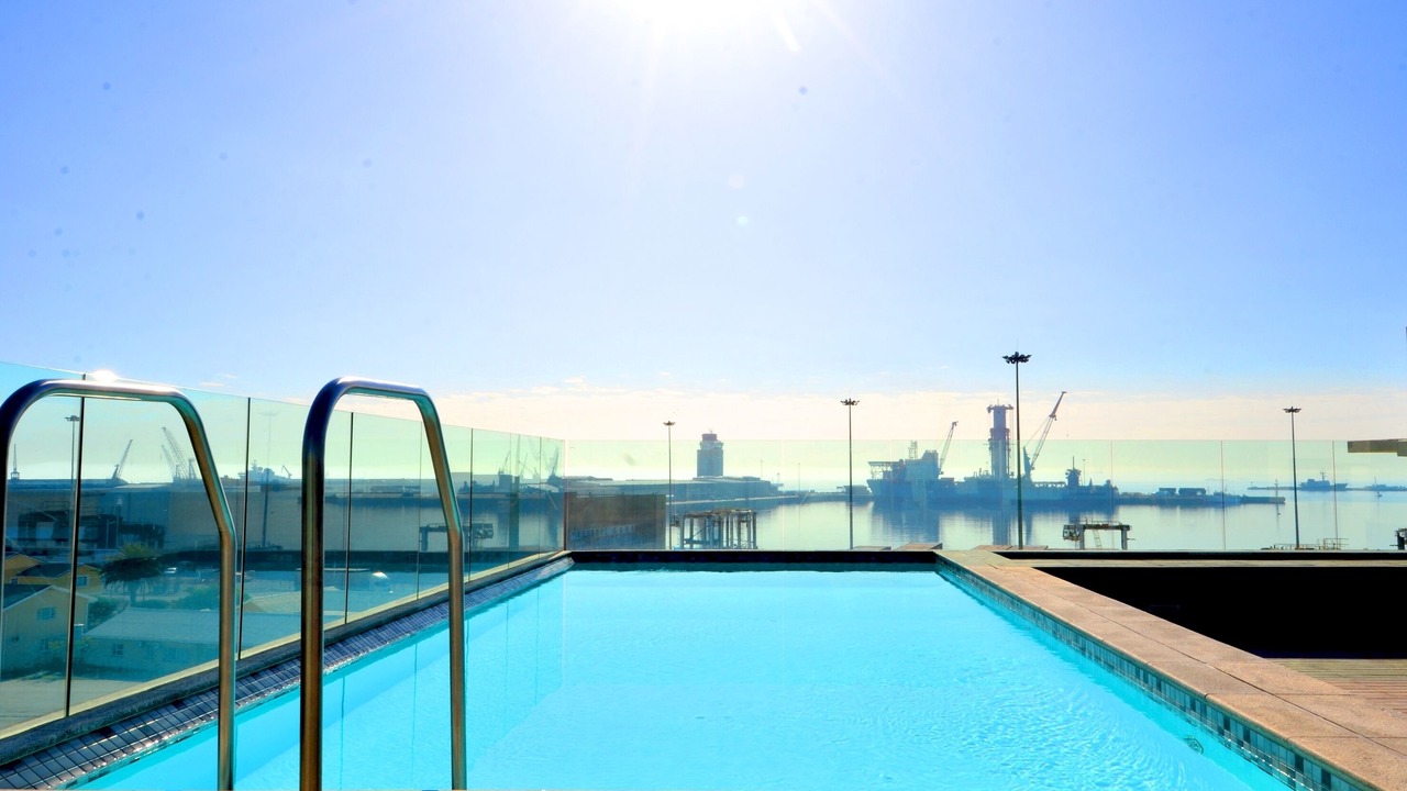 Photo of Outdoor in Victoria and Alfred Waterfront