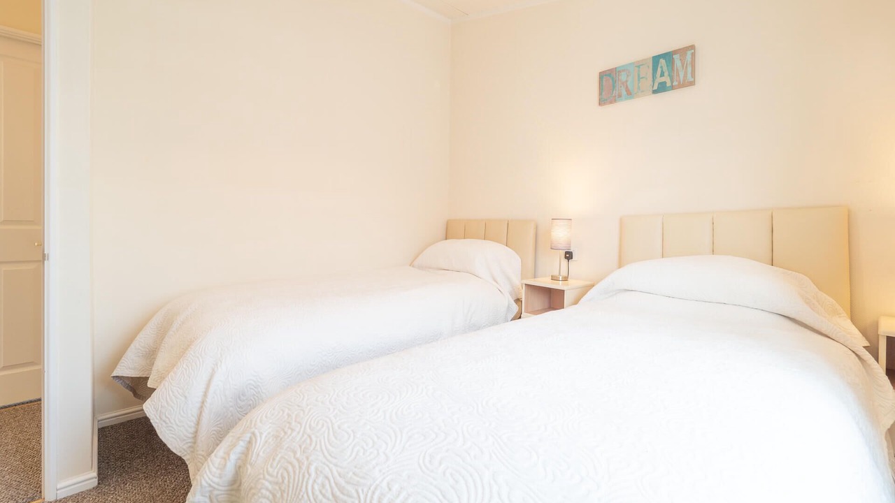 Photo of Bedroom in Tiddington