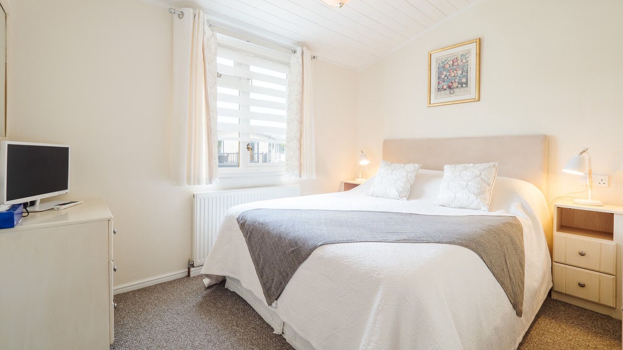 Photo of Bedroom in Tiddington