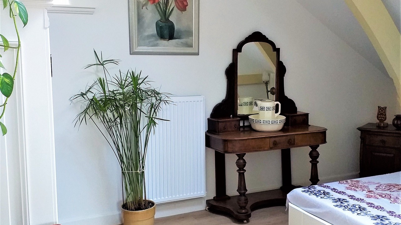 Photo of Bedroom in Beets