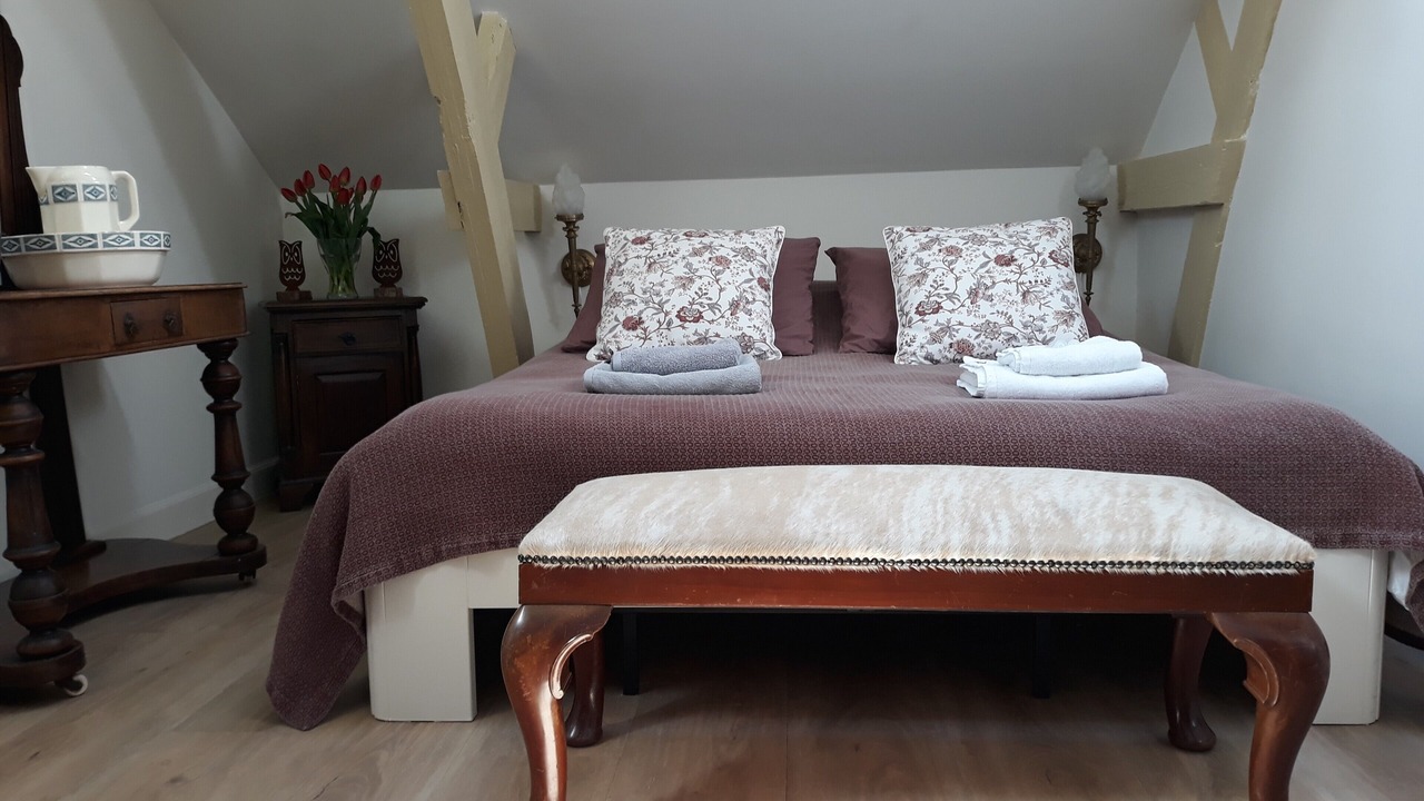 Photo of Bedroom in Beets