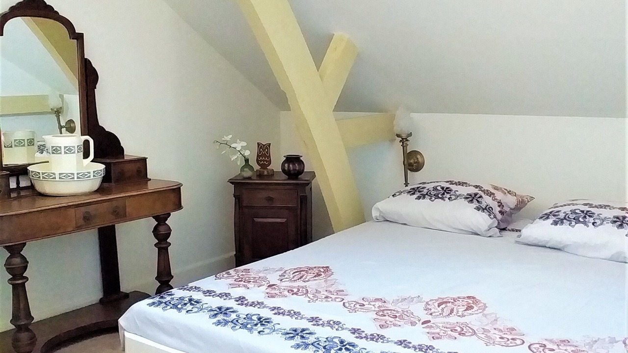 Photo of Bedroom in Beets
