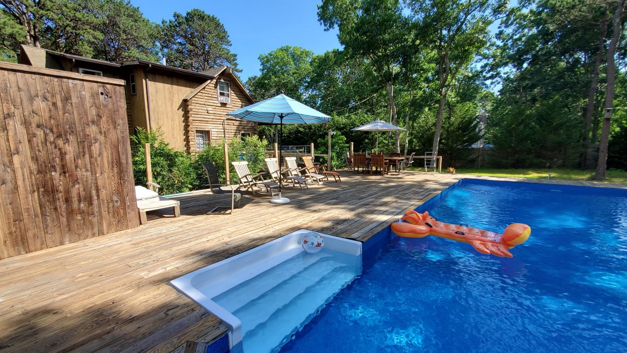 Photo of Outdoor in East Hampton North