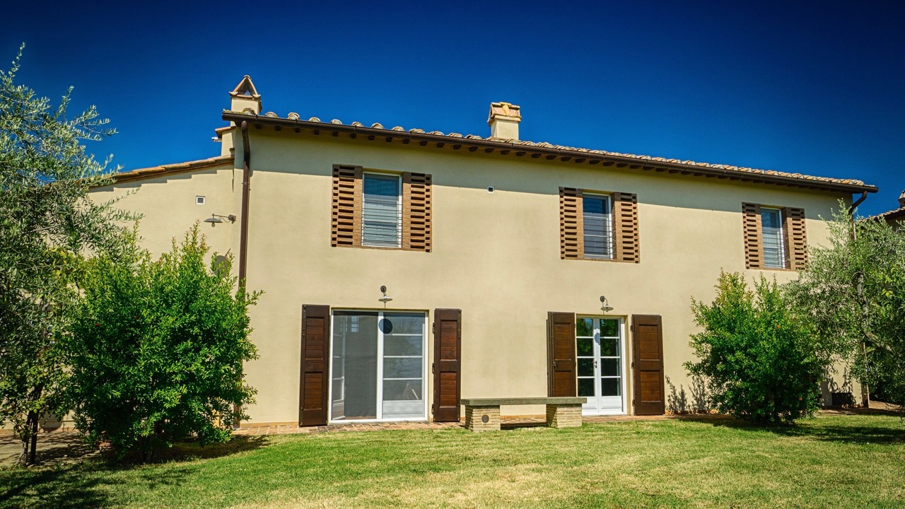 Photo of Outdoor in Lucardo