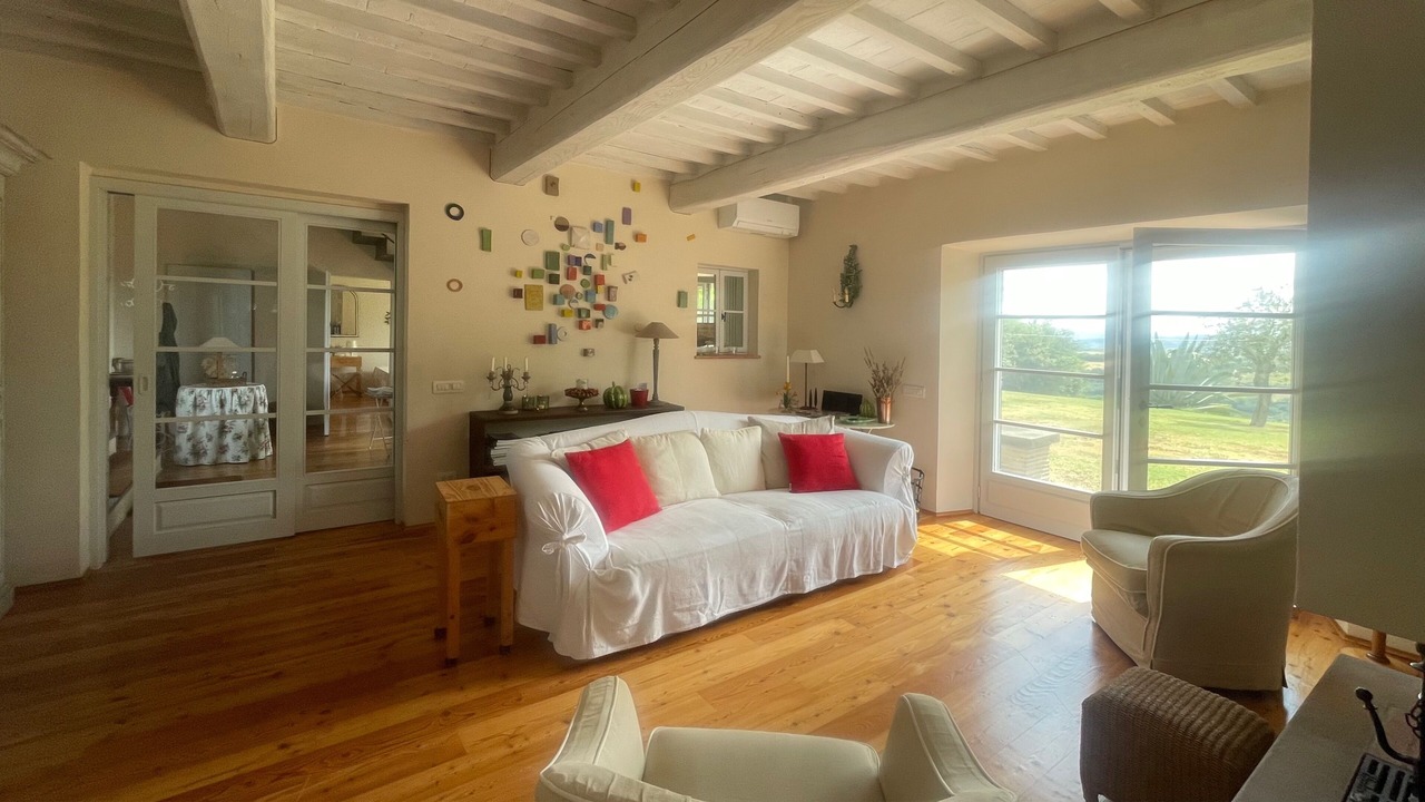 Photo of Livingroom in Lucardo