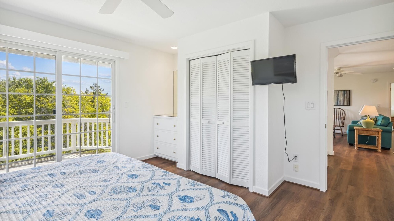 Photo of Bedroom in Pine Island