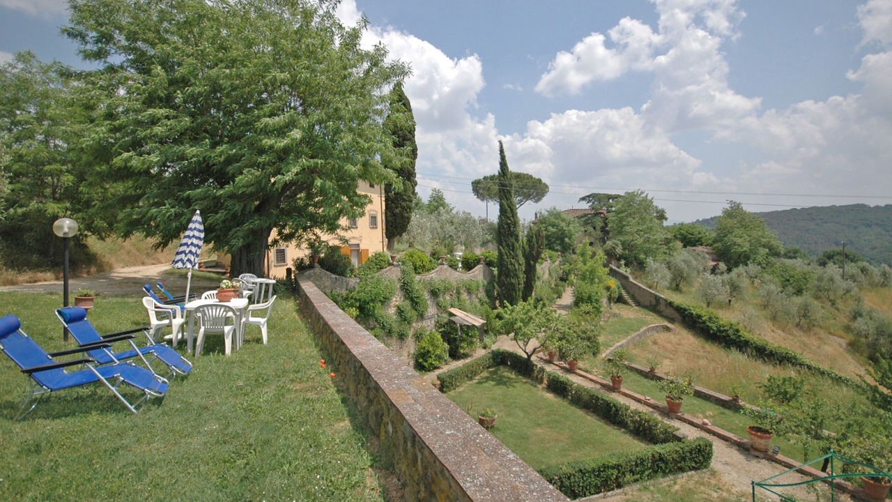Photo of Outdoor in Romola