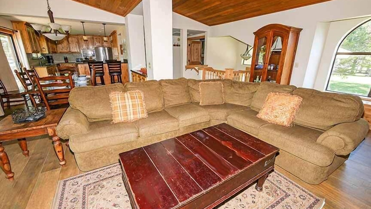 Photo of Livingroom in Tahoe Keys