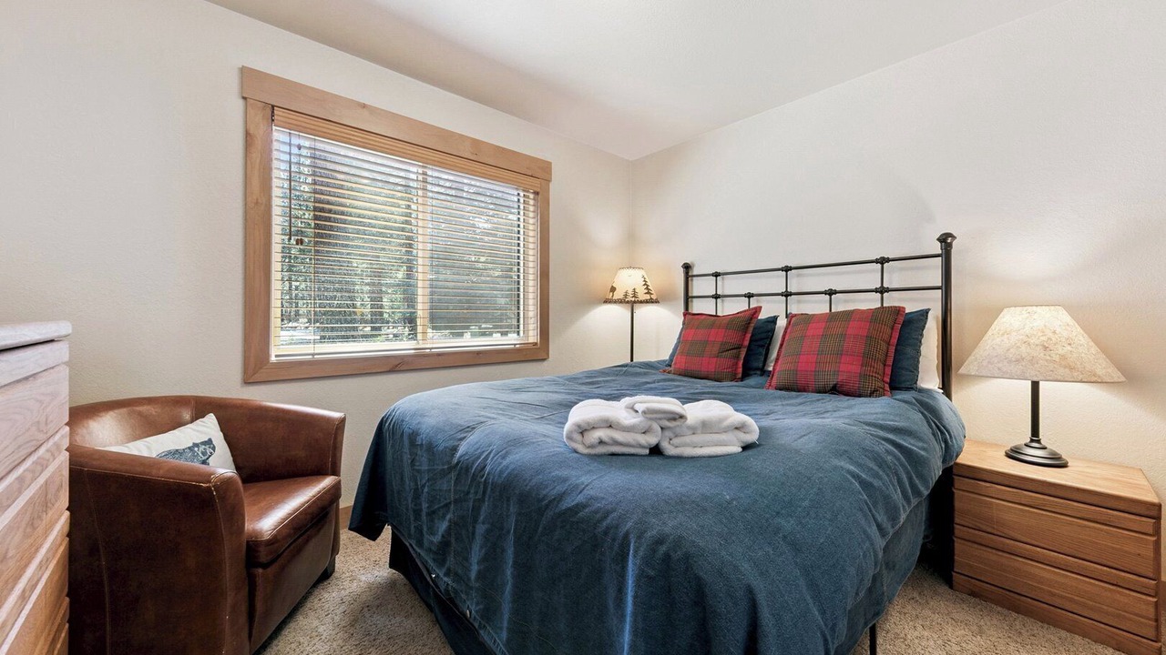 Photo of Bedroom in Highland Woods