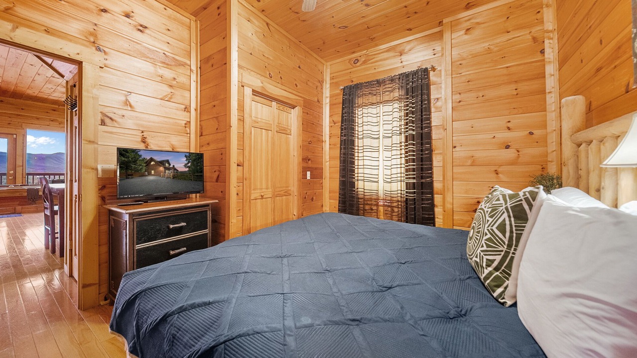 Photo of Bedroom in Sevierville
