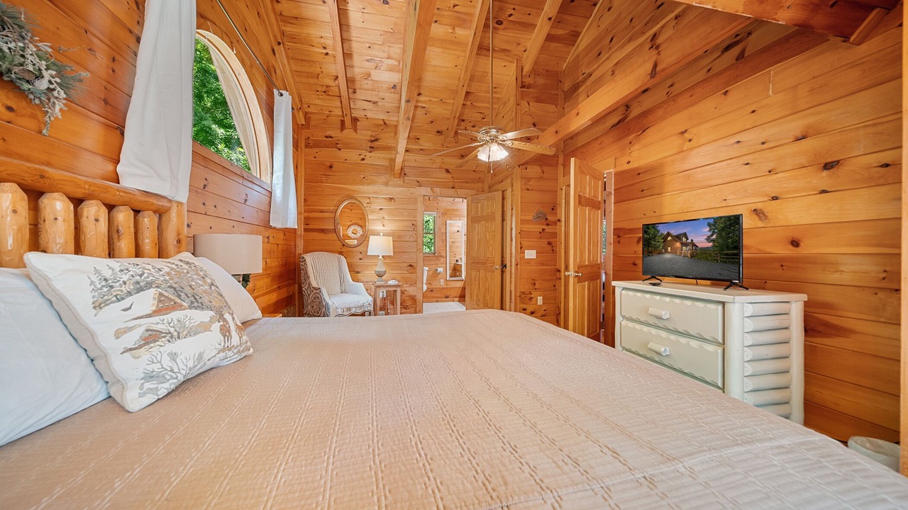 Photo of Bedroom in Sevierville