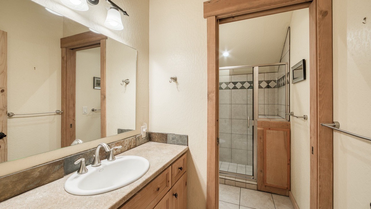 Photo of Bathroom in Pineland