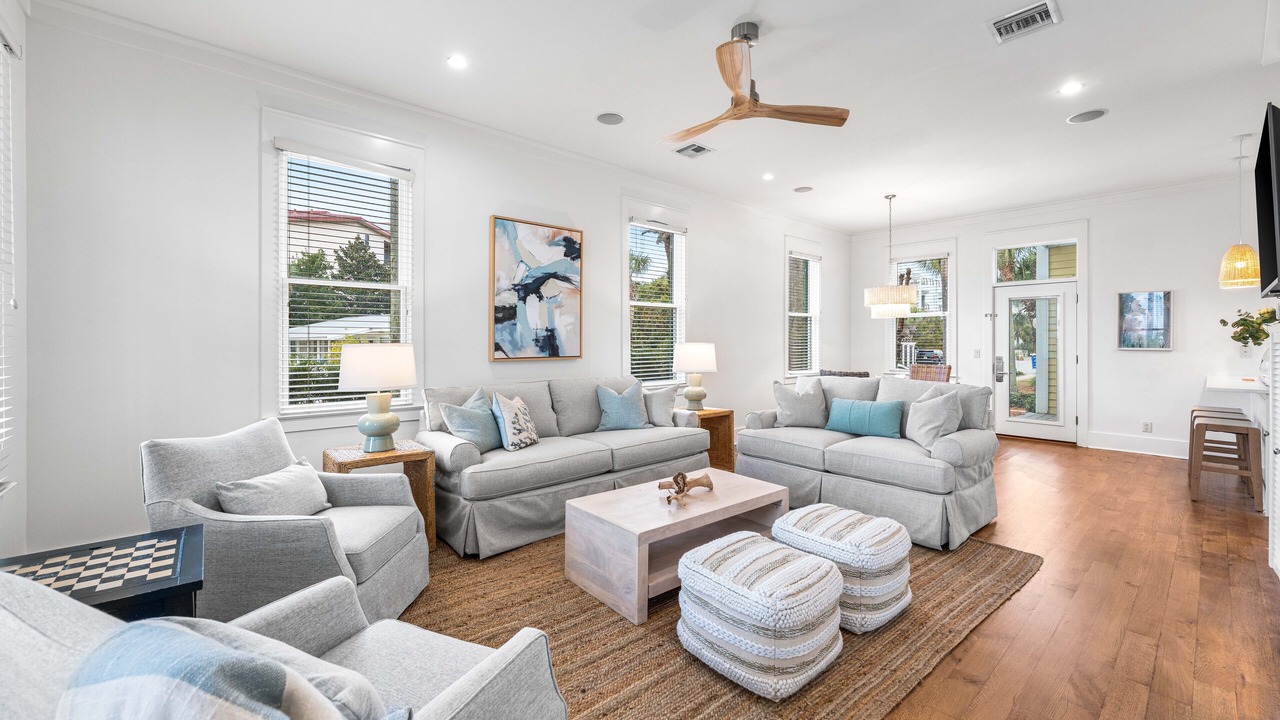 Photo of Bedroom in Frangista Beach