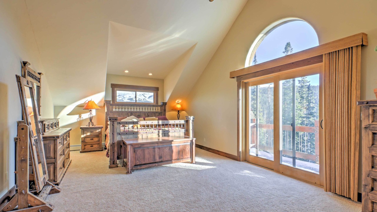 Photo of Patio Balcony in Quandary Village