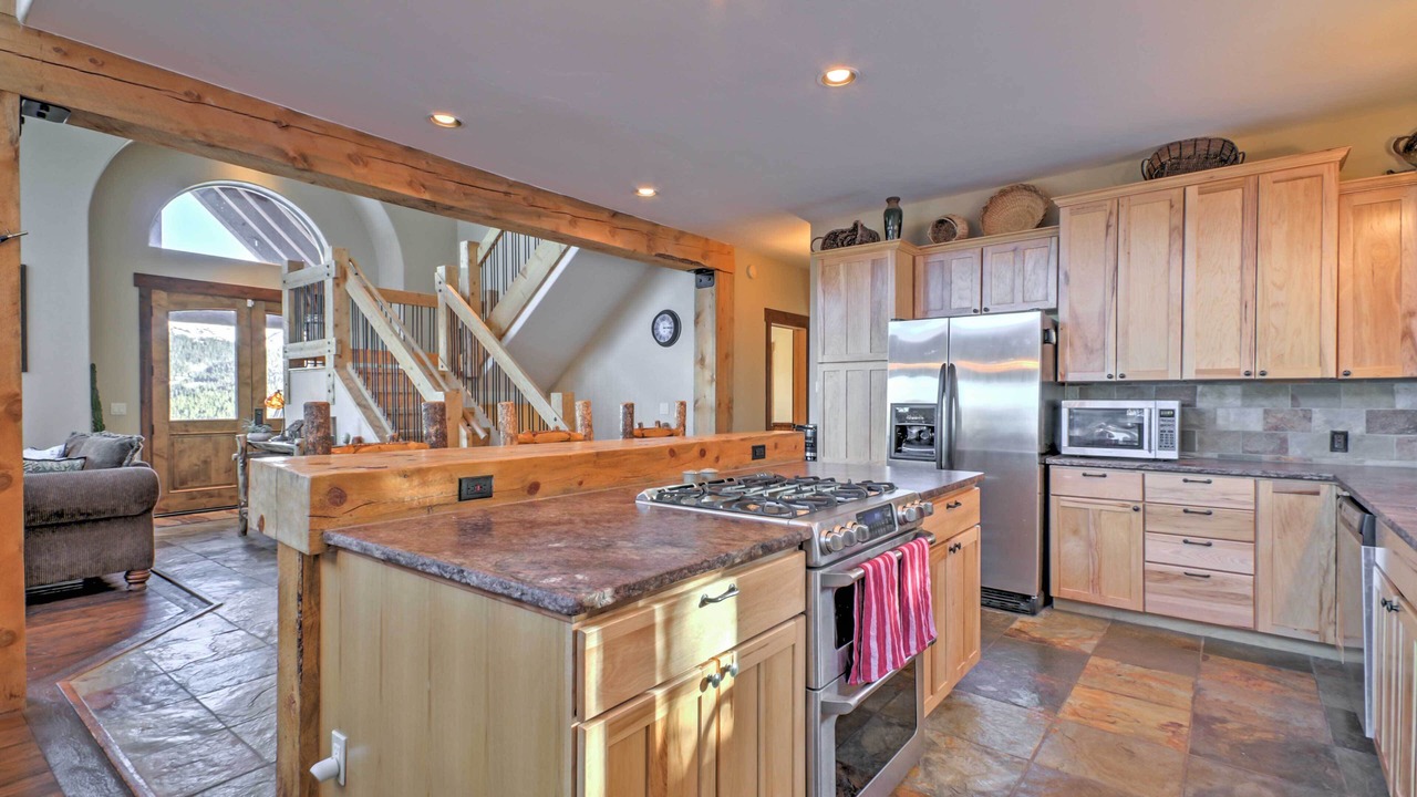 Photo of Kitchen in Quandary Village