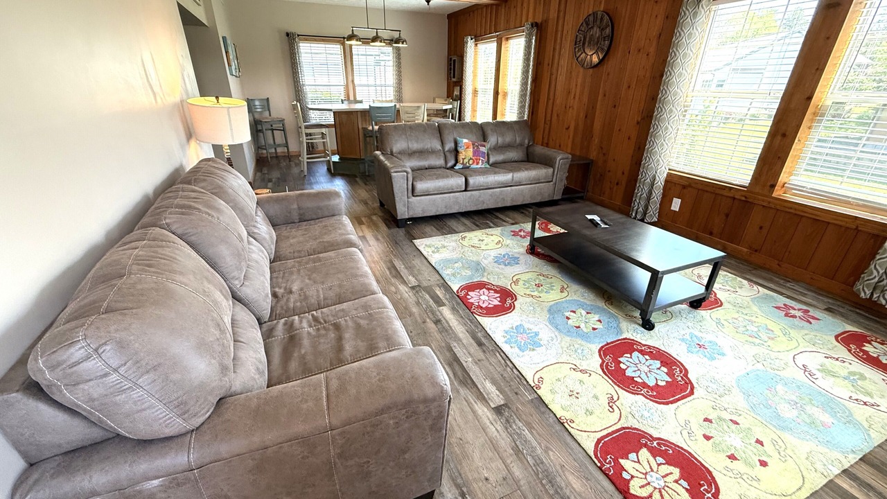 Photo of Livingroom in Spring Brook